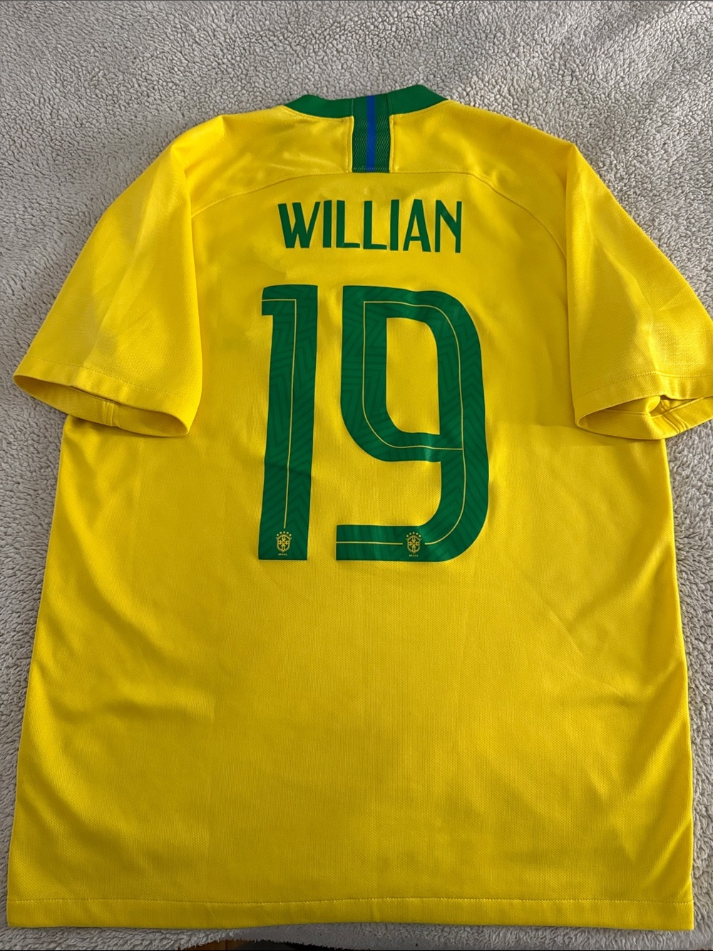 Brazil 🇧🇷 #19 Willian 2018 FIFA World Cup Nike Home National Team Jersey